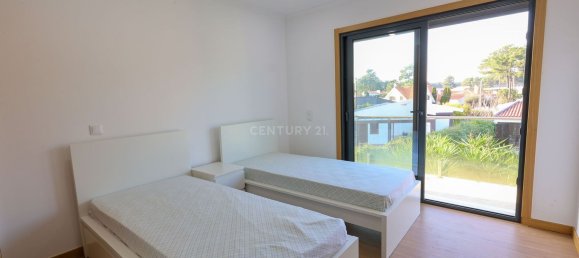 10 Schlafzimmer Haus in Corroios, Portugal, Nr. 122488 8