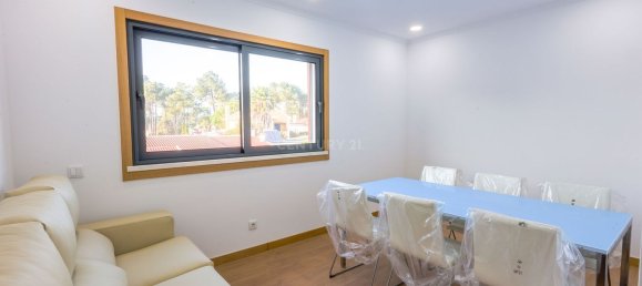 10 Schlafzimmer Haus in Corroios, Portugal, Nr. 122488 46