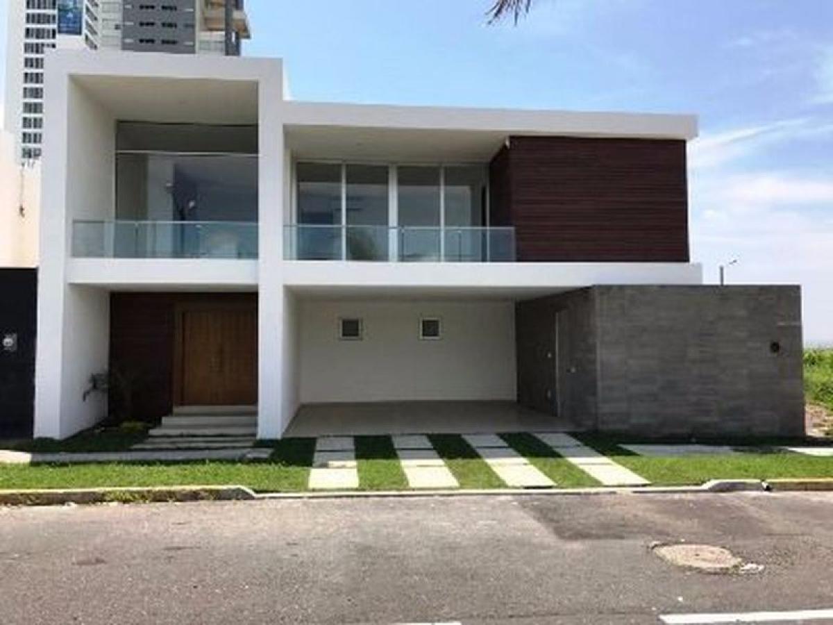 3 bedrooms House in Veracruz, Mexico No. 216578