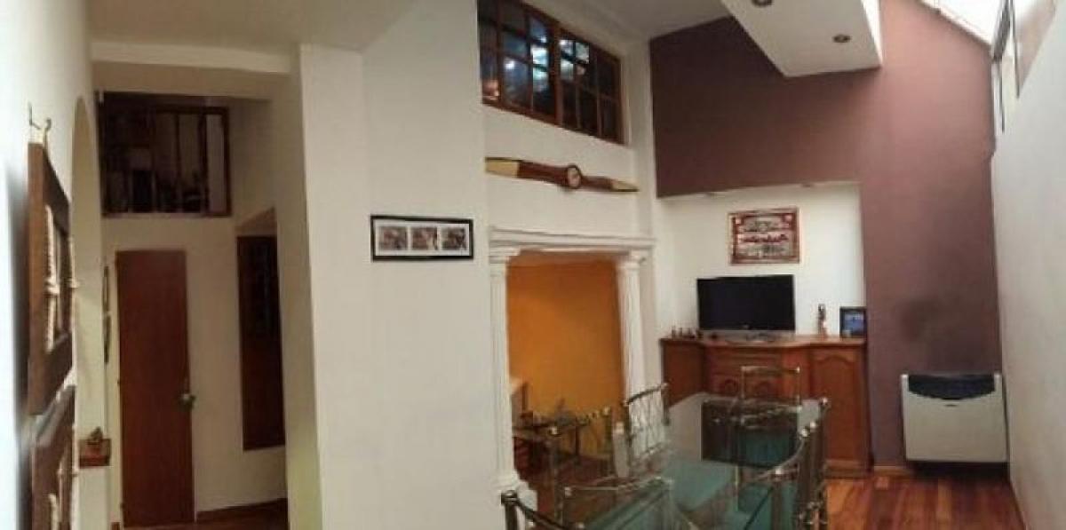 3 bedrooms House in General San Martin, Argentina No. 10742