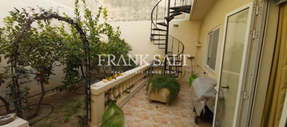 2 bedrooms House in Siggiewi, Malta No. 11298 6