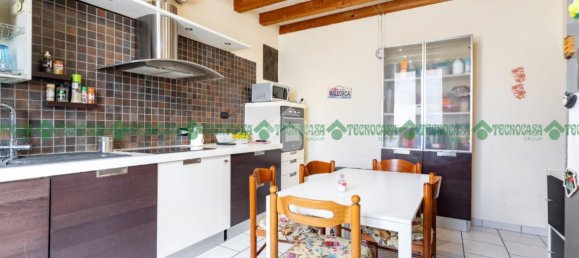 Villa de 6 divisões em Castelfranco Emilia, Italy N.º 238991 12