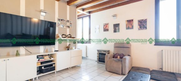 Villa de 6 divisões em Castelfranco Emilia, Italy N.º 238991 9