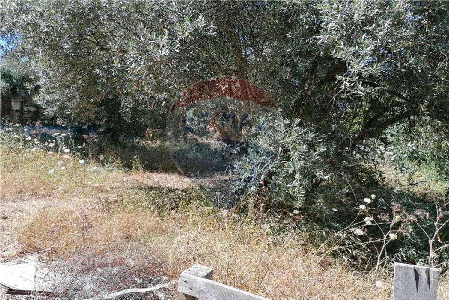 323m² Land in Loures, Portugal No. 69685