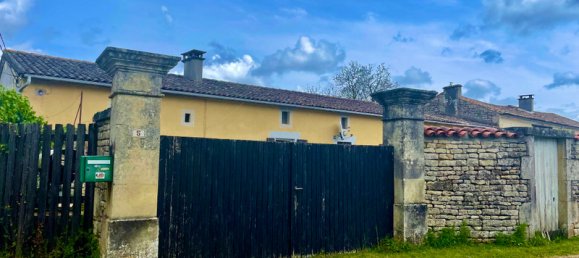 4 Schlafzimmer Haus in Chef-Boutonne, France, Nr. 107276 9