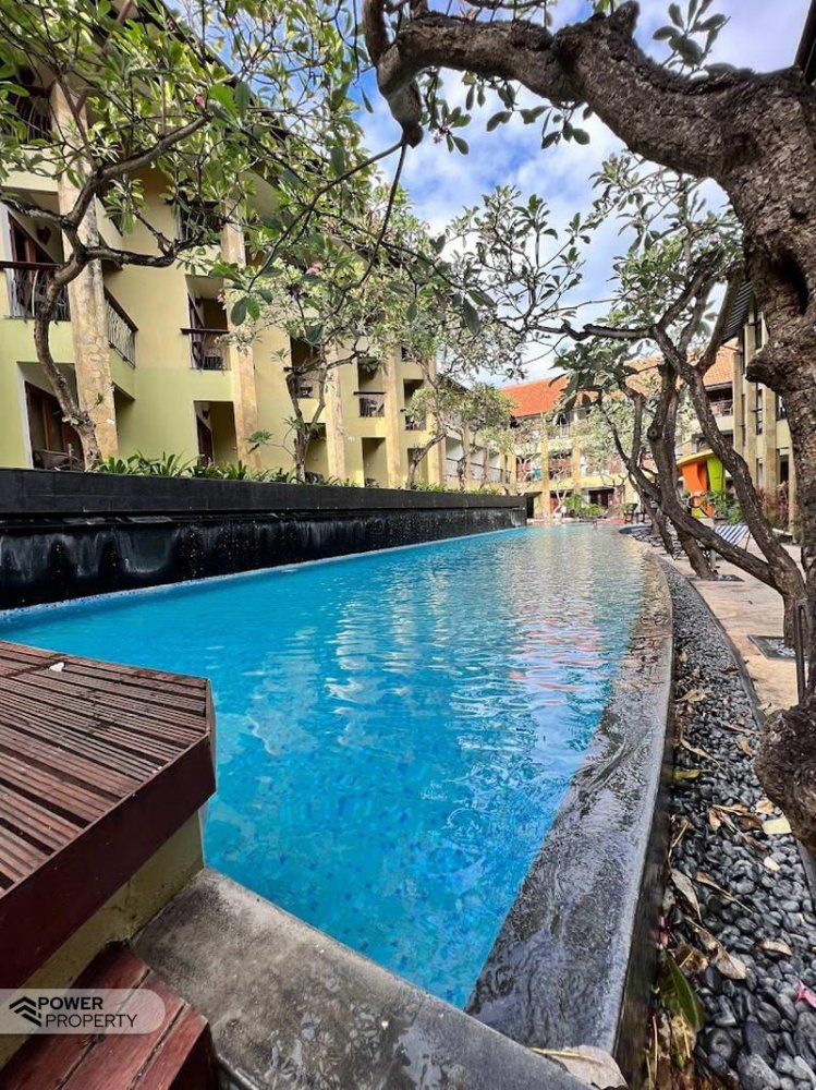 Отель, гостиница с 134 спальнями в Легиан, Индонезия № 4229