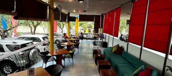 Отель, гостиница с 134 спальнями в Легиан, Индонезия № 4229 11