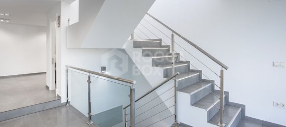 Gebäude in Marbella, Spain 250m², Nr. 117425 6