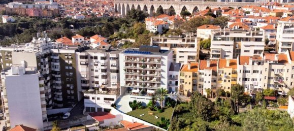 3 bedrooms Apartment in Lisbon, Portugal No. 101724 18