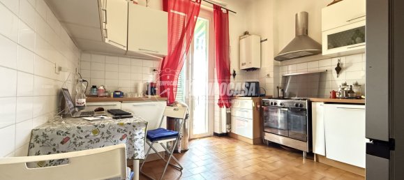 Квартира с 4 комнатами в Генуя, Италия № 258131 16