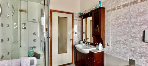 Вилла с 3 спальнями в Сона, Италия № 289545 22