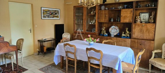 6 bedrooms House in Jargeau, France No. 275812 11