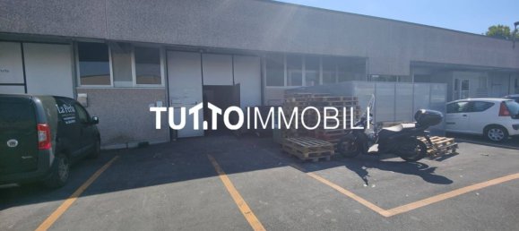 Lagerhaus in Gorle, Italy 400m², Nr. 261868 2