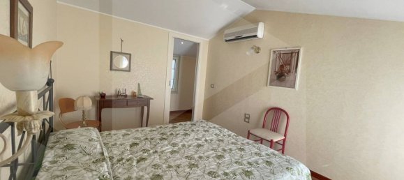 Villa de 3 dormitorios en Corato, Italy No. 25865 28