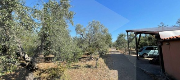 Villa de 3 dormitorios en Corato, Italy No. 25865 8