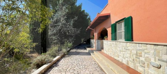 Villa de 3 dormitorios en Corato, Italy No. 25865 18
