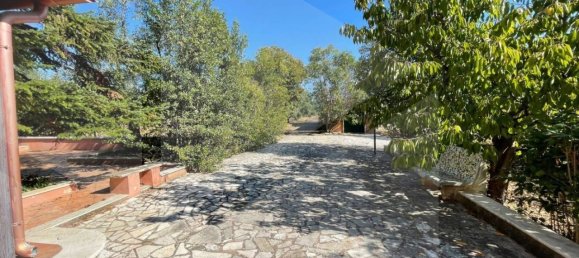 Villa de 3 dormitorios en Corato, Italy No. 25865 6