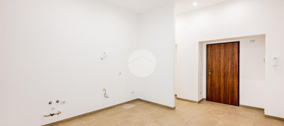 2 bedrooms Apartment in Rome, Italy No. 263329 3