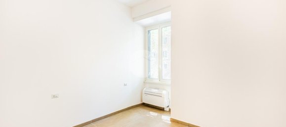 2 bedrooms Apartment in Rome, Italy No. 263329 8