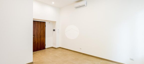 2 bedrooms Apartment in Rome, Italy No. 263329 14