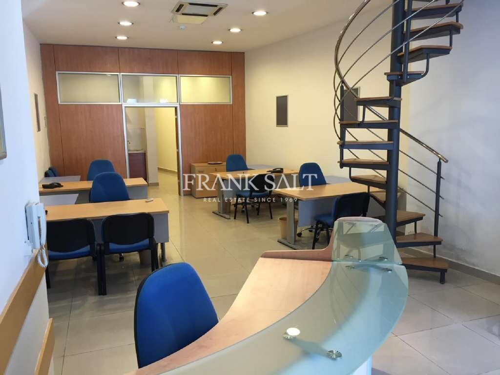 Офис 275м² в Пьета, Мальта № 13013
