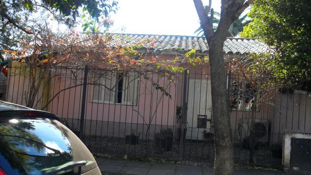 3 bedrooms House in Ituzaingo, Argentina No. 9200