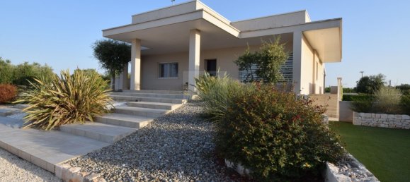 9 غرف نوم فيلا في Conversano, Italy رقم 371541 3