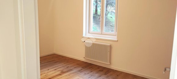 3-salle Appartement à Trieste, Italy No. 4583 13