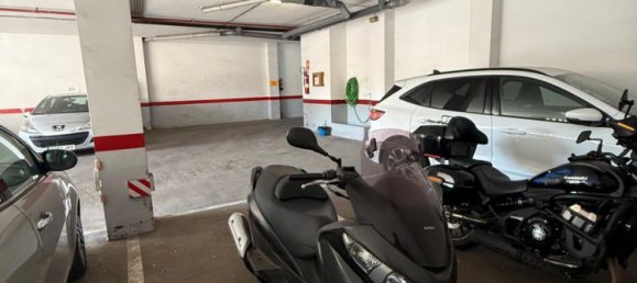 12m² Garage in Sant Boi de Llobregat, Spain No. 166135 3