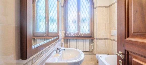 6 Schlafzimmer Villa in Rome, Italy, Nr. 371884 33