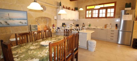 4 Schlafzimmer Bauernhof in Gharb, Malta, Nr. 628 11