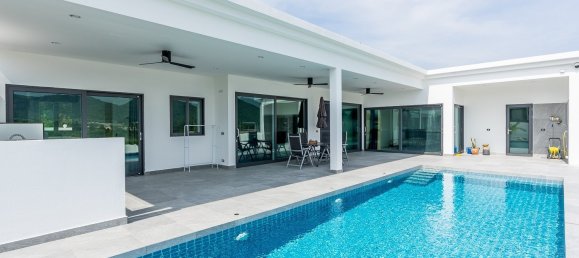 2 bedrooms Cafe / restaurant in Hua Hin, Thailand No. 6371 2