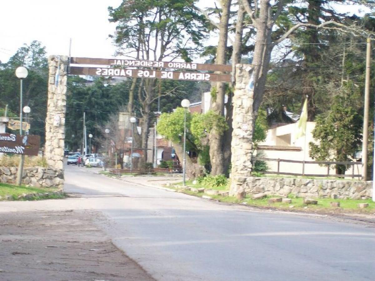  Land in General Pueyrredon, Argentina No. 34919