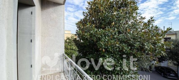 Apartamento de 3 dormitorios en Oria, Italy No. 339360 23