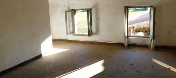 13 rooms House in Gropello Cairoli, Italy No. 157512 19