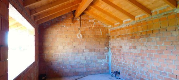 13 rooms House in Gropello Cairoli, Italy No. 157512 29