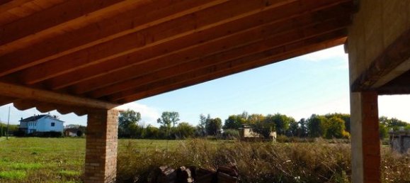 13 rooms House in Gropello Cairoli, Italy No. 157512 4