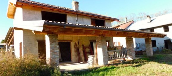 13 rooms House in Gropello Cairoli, Italy No. 157512 6