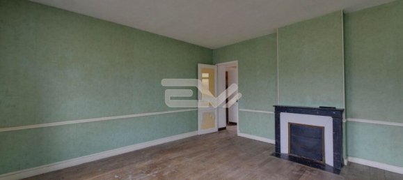 5 bedrooms House in Braine, France No. 83319 5