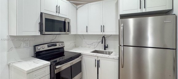120.4 m² terreno en venta en Miami, Miami-Dade, Florida, USA № 614884 9