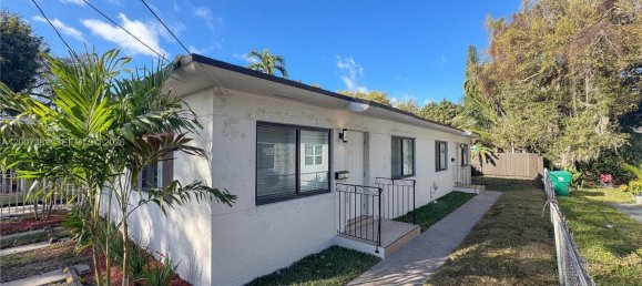 120.4 m² terreno en venta en Miami, Miami-Dade, Florida, USA № 614884 3