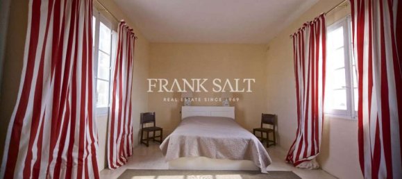 5 bedrooms Hotel in Tarxien, Malta No. 2495 13