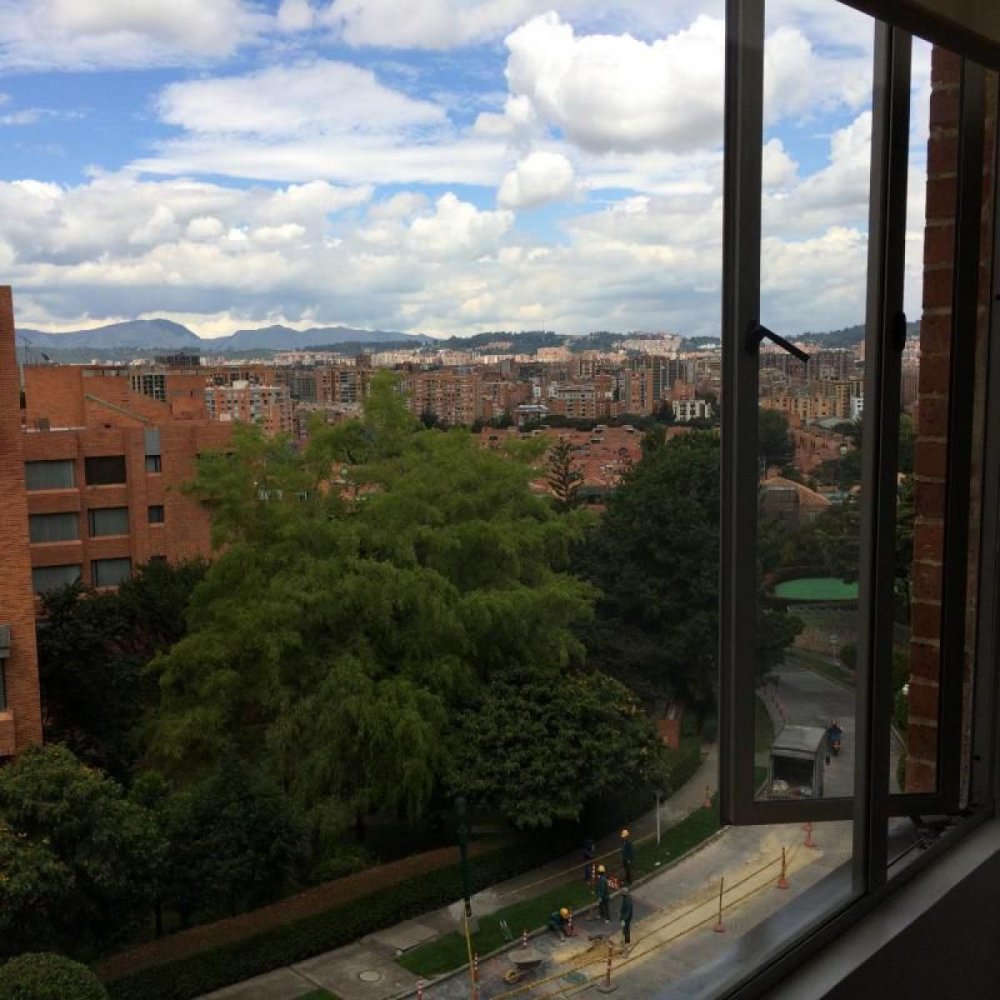 3 bedrooms House in Bogota, Colombia No. 13990