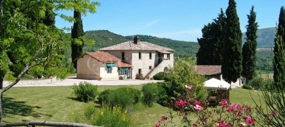 5غرفة عقار تجاري في Corciano, Italy رقم 353389 5