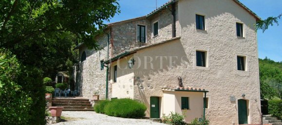 5غرفة عقار تجاري في Corciano, Italy رقم 353389 16
