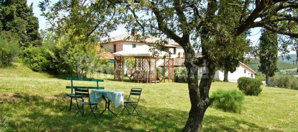 5غرفة عقار تجاري في Corciano, Italy رقم 353389 9