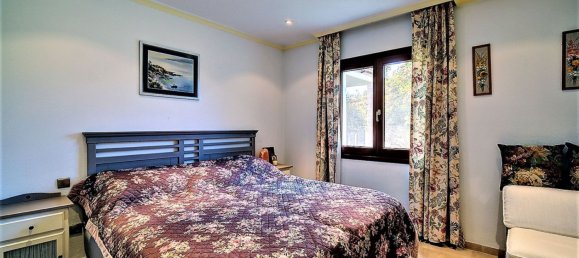 Villa T5 em Estepona, Spain N.º 135805 20