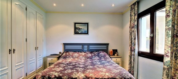 Villa T5 em Estepona, Spain N.º 135805 21