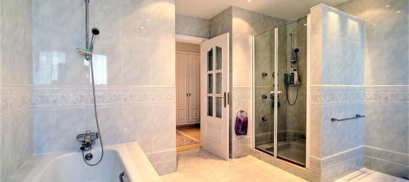 Villa T5 em Estepona, Spain N.º 135805 32