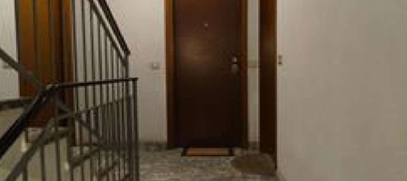 Apartamento de 3 habitaciónes en Gorla Minore, Italy No. 10565 6